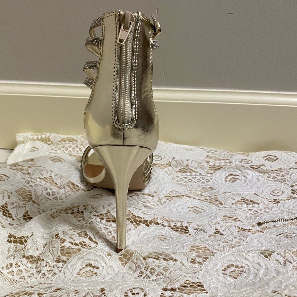 Steve Madden Fifi Size 9 New With Box - image 5